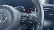 Toyota Yaris 1.5 Hybrid Design 5dr CVT Hybrid Hatchback